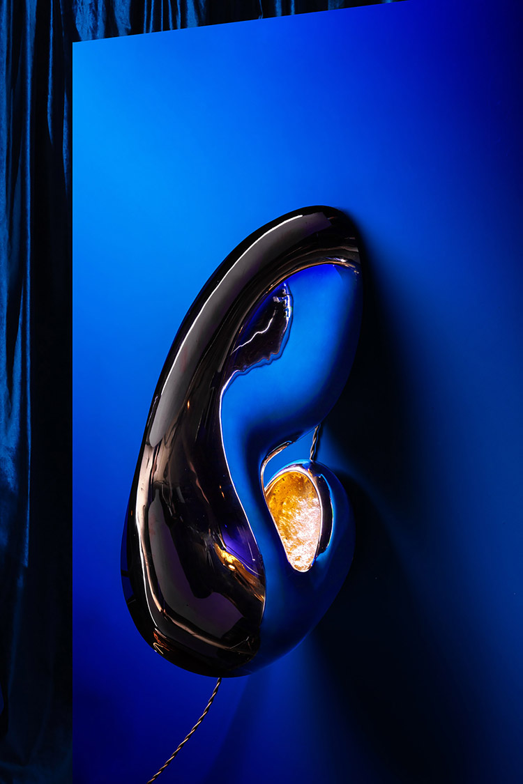 Indoor Snail - Bronze sconce